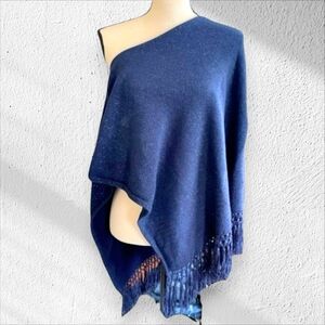 Lily Pulitzer Floreanna Poncho Metallic Navy One Size Fringe EUC